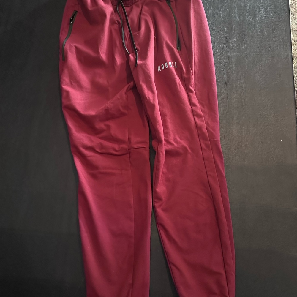NOBULL Men's Burgundy Joggers